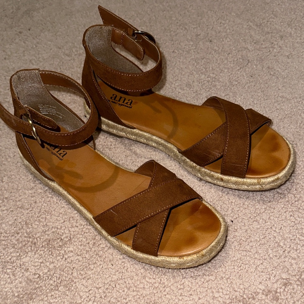 a.n.a Women’s Tan Espadrille Sandals